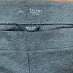 Simply Vera by Vera Wang Skinny Mid Rise Dark Gray Leggings Photo 4