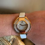 Swavorski Authentic SWAROVSKI Crystalline sporty gold stainless steel leather strap watch Photo 7