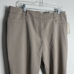 Dana Buchman NWT  Mid Rise Ankle Dress Pant Khakis Tan Size 16 Workwear Casual Photo 6