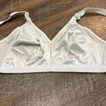 Bali  Women's Double Support Wirefree Bra, Style 3820. Size 36 DD‎ Photo 2