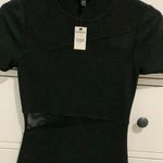 EXPRESS Body-con style LBD with mesh details. Photo 2