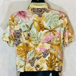 Faith ResortWear Floral Button Down Shirt Small Photo 1