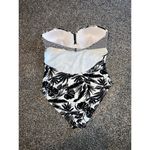 Old Navy  Women's white with black leaves‎ strapless one piece swimsuit size XL Photo 1