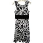 Connected Apparel ‎ Floral Dress Photo 4