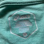 ASICS Women’s Aqua Blue/Green V-Neck T-shirt Photo 5