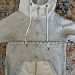 Studio by Energy Zone Women’s Zip Up Athletic Sweater Size Small Gray Photo 10