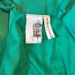 Women’s Francesca’s Collection Kelly Green Ruffle Front Adjustable Strap Dress M Size M Photo 3