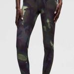 Lululemon NWT Wunder Train High-Rise Tight 25" Ink Islands Burnside - Size 4 Photo 0