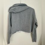 Wild Fable  Women's Gray Cropped Hoodie Sweatshirt Raw Hem Pullover Like New Photo 2