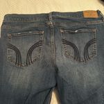 Hollister  Women's Distressed Straight Leg Jeans - Blue Photo 1