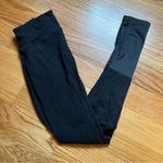 Athleta plié tight leggings in black and gray size XS Photo 2