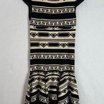 Alice + Olivia - Black & White Aztec Print Dress W/ Flared Hem Sz XS Photo 2