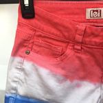 L.E.I ⬇️ 2/$25 Marked Listings . Low Rise Ombré Rolled Cuff Shorts Red White Blue Photo 2