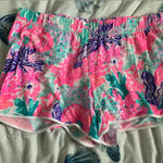 Lilly Pulitzer EUC  PJ Knit Shorts size medium Photo 0