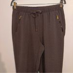 Apt. 9  Gray Business Casual textured/patterned jogger pants size Medium Photo 11