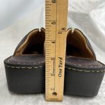 Born Women's clogs size 8/39 mules classic slip ons leather W9822 Brown Photo 3