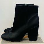 Jessica Simpson  black chunky heel boots black satin shiny size 10 Photo 1