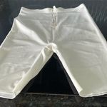 SKIMS  Size Medium Cream Color NWT Photo 0