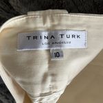 Trina Turk Women’s Size 10  Pleated Trouser Shorts Dress Shorts Cream Photo 2