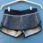 Lululemon Women's Size 6 Hotty Hot Low-Rise Lined Gray Black Shorts Photo 1