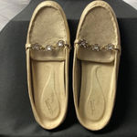 Easy Street   WO SIZE 8.5 SLIP ON LOAFER SOFT GOLD BEAD ACCENT CLEAN COMFORT SHOE Photo 4