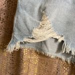 Hollister ultra high rise light wash mom shorts, size 21/35 NWT Photo 2