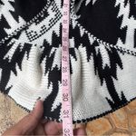 John Paul Richard Black and White Women's Cardigan Vest Sweater L Size L Photo 8