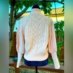 BCBGMAXAZRIA Nice  BCBG MAXAZRIA sweater 🍑🍑 Photo 2