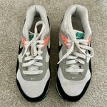 Nike Women’s Air Max Correlate Photo 1