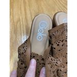 Golo Sandals Women's 8.5 Brown Leather Lace Pattern Stacked Heeled Preppy S64 Photo 1