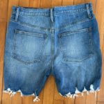 Madewell Size 30 High Rise Denim Mid Length Jean Shorts Raw Hem Photo 3