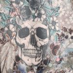 Evolution and creation  Woman’s Skull Printed Floral Printed Leggings Size Medium Photo 1