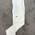 Nike NWT Women's Pro Mid-Rise 7/8 Lined Leggings Photo 0