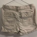 Gap Girlfriend Chino Shorts Photo 1