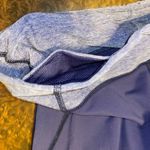 The North Face  Capri Yoga Pants - size medium Photo 3