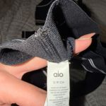 Alo Yoga  Leggings Photo 2