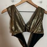 Mac Duggal - Gold Pleated Metallic Cutout Gown Formal Black Tie Dress Gala Photo 4