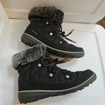 Columbia  Heavenly Shorty Omni-Heat Winter Boots Womens Sz 9 Black Photo 2