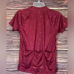 Pearl Izumi Red Cycling Jersey. Size Medium. With 3 pockets on back. Photo 5