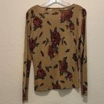 Kate Hill  Floral Long Sleeve Sweater Top Glittery Gold material with Red roses Photo 2