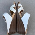 Vionic  white wedge sandals size 8 Photo 7