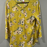 No Boundaries 2/$10  Yellow Floral Top Photo 0