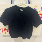 Free People  cropped knitted crew-neck sweater in gentle, pre-loved condition. Photo 0