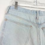 Madewell The Momjean Short Short in Fitzgerald Wash Denim Light Wash Size 29 EUC Photo 9