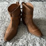 Dingo Gummy Bear Harness Western Fashion Booties Snip toe camel suede NWT size 8 Photo 9