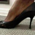 Manolo Blahnik  Fiorix Suede Cut-Away Pumps 38 1/2 color black . Photo 2