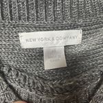New York & Co. Women's Sweater Top Size XS Gray Open Knit Short Sleeve Photo 3