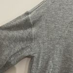 Alo Yoga  Open Back Long Sleeve Size Medium/Large Photo 6