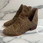 Coconuts by Matisse  | Women's Leopard Distressed Leather Pronto Booties Sz 6 Photo 2