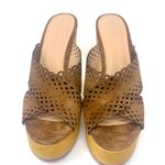 Veronica Beard Gaynor Scalloped Suede Platform Sandals Heels in Hazelwood BNIB Photo 2